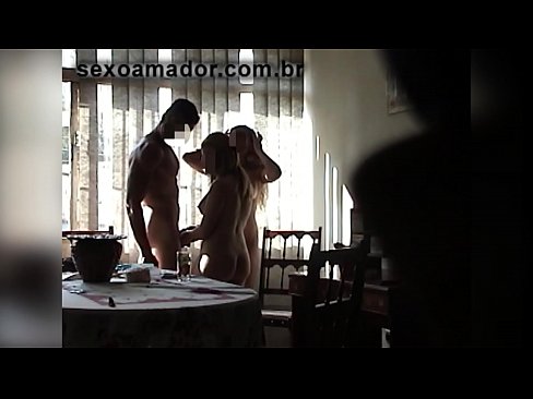 ❤️ جنسی دوست ایک دیو آدمی اور اس کے ساتھ ایک تھریسم کو مدعو کرتے ہیں۔ ❤❌ ہم پر ❌❤